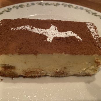 Gabbiano's - Tiramisu - Italian Near Me - Portland, Oregon
