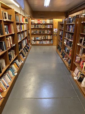 Copperfield's Books by null