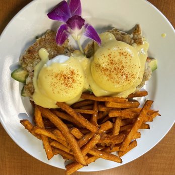 Guieb Cafe - New American Near Me - Honolulu, Hawaii