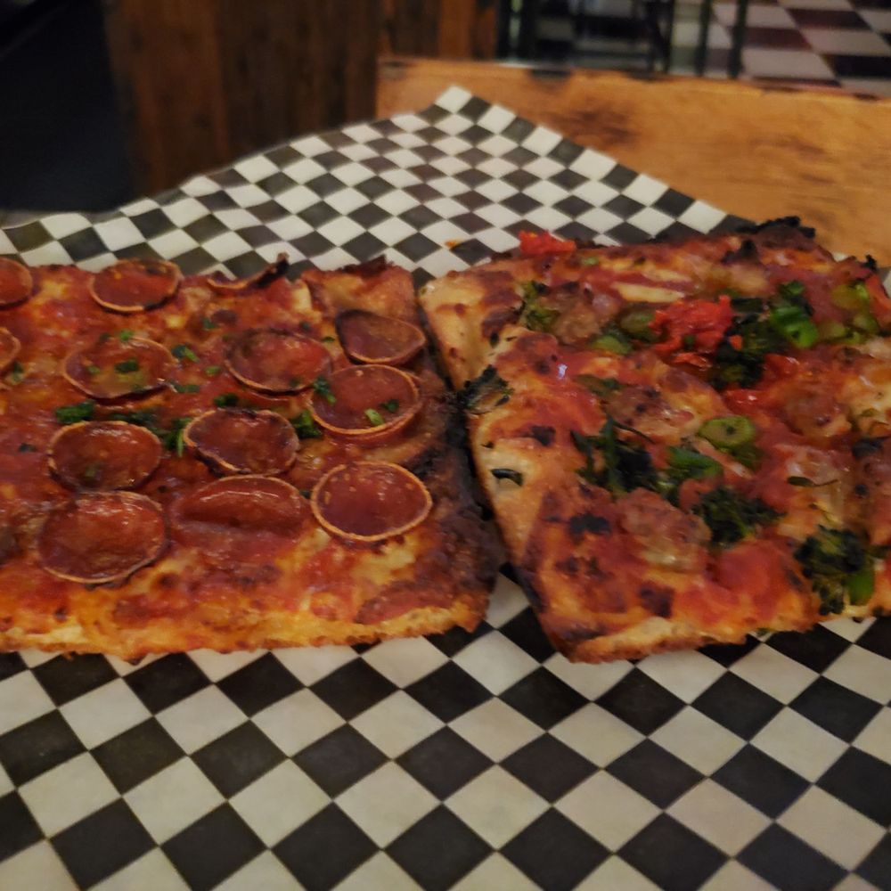 Pepperoni slice, sausage slice