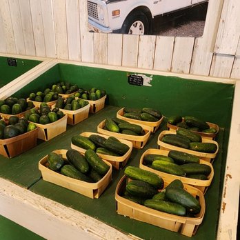 Reeves family farm - pickles and cucumbers on display - Grocery Near Me - Princeton, Texas Reeves family farm - pickles and cucumbers on display - Grocery Near Me - Princeton, Texas