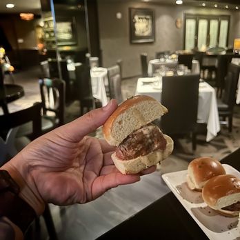 Morton's The Steakhouse - Morton's Four Petite Filet Mignon Sliders! My favorite! - Steakhouses Near Me - Honolulu, Hawaii Morton's The Steakhouse - Morton's Four Petite Filet Mignon Sliders! My favorite! - Steakhouses Near Me - Honolulu, Hawaii