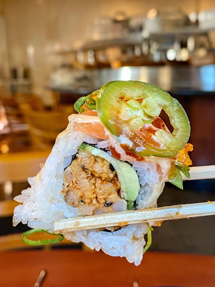 FUJI SUSHI Updated October 2024 2133 Photos & 1608 Reviews 8473