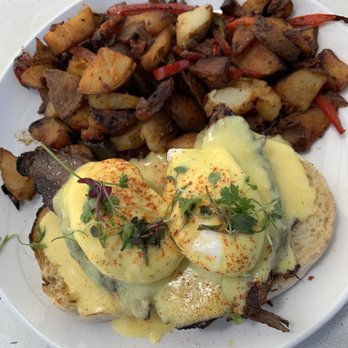 Cafe Topes - Crack 'n Benedict - Coffee & Tea Near Me - Carlsbad, California