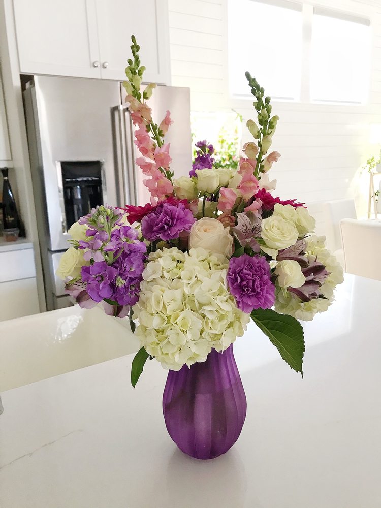 FREEMAN’S FLOWERS & GIFTS Updated July 2024 21 Photos 188 Front