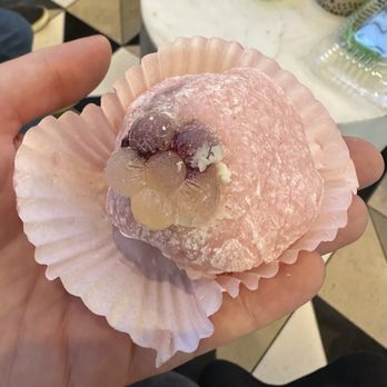 Matcha Ren - Sakura - Ice Cream & Frozen Yogurt Near Me - Arcadia, California