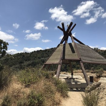 Paradise Falls - Hiking Near Me - Thousand Oaks, California Paradise Falls - Hiking Near Me - Thousand Oaks, California