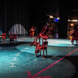 Yelper all'Opera - Le 15 sedie di scena