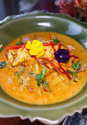 Kaew Jao Jorm by null