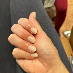 Strand Nails