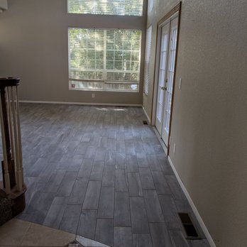 All inclusive tile and stone - Living Room floor - General Contractors Near Me - Sun Valley, Nevada All inclusive tile and stone - Living Room floor - General Contractors Near Me - Sun Valley, Nevada
