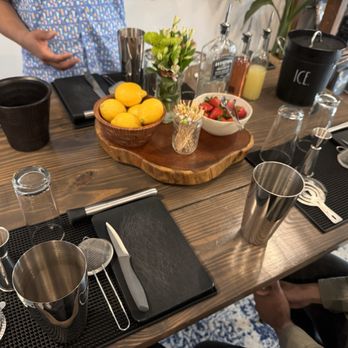 Cocktail Crafthaus - Cooking Classes Near Me - Timberwood Park, Texas Cocktail Crafthaus - Cooking Classes Near Me - Timberwood Park, Texas
