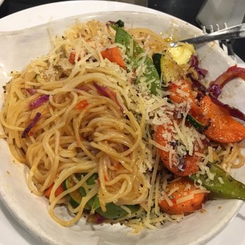 Bella Milano - Thai Chili pasta! $10 Lunch deal with a drink and salad - Italian Near Me - O'Fallon, Illinois Bella Milano - Thai Chili pasta! $10 Lunch deal with a drink and salad - Italian Near Me - O'Fallon, Illinois