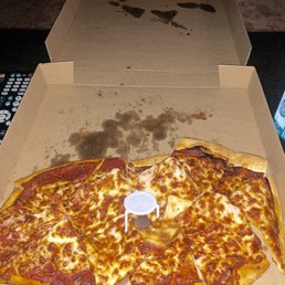 Pizza was delivered like this. Luke warm. Numnum Pizza was delivered like this. Luke warm. Numnum