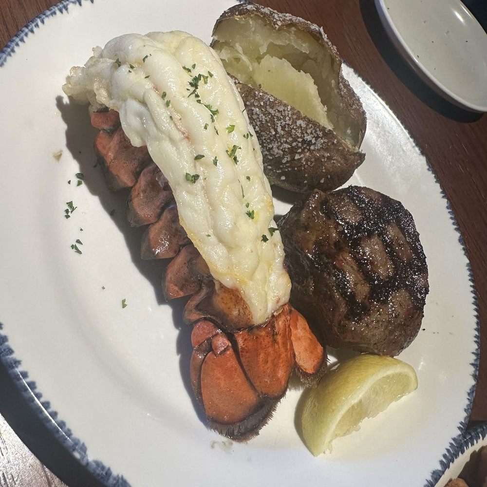 Red Lobster - Steak & Lobster - Wednesday special - Seafood Near Me - Visalia, California Red Lobster - Steak & Lobster - Wednesday special - Seafood Near Me - Visalia, California