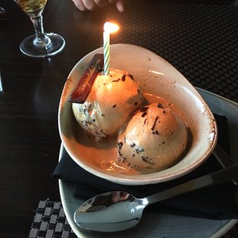 Six Seven Restaurant - Espresso Chip Ice cream - New American Near Me - Seattle, Washington Six Seven Restaurant - Espresso Chip Ice cream - New American Near Me - Seattle, Washington