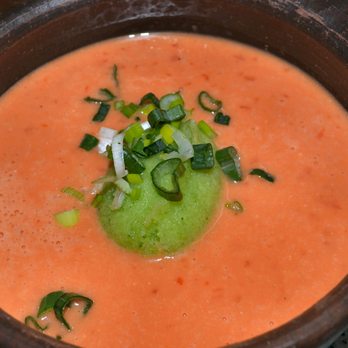 Casa SaltShaker - Gaspacho de Sandia, Sorbete de Pepino y Aji - International Near Me - Buenos Aires, C