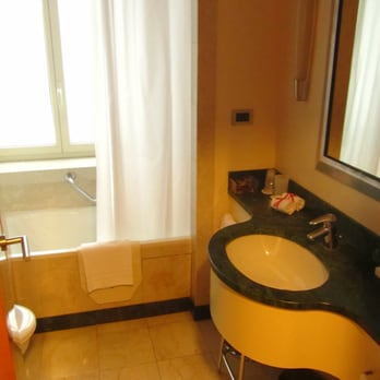 Hotel Capo d'Africa - Hotels Near Me - Rome, RM