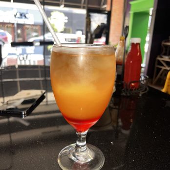 Gumbo's - New American Near Me - Mount Clemens, Michigan