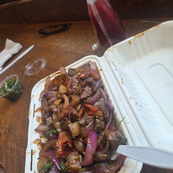 Chellas on Queen - Lomo Saltado Bowl - Gluten-Free Near Me - Lancaster, Pennsylvania