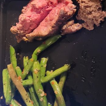 Outback Steakhouse - Tough steak & brown green beans, yuk! - Steakhouses Near Me - Gurnee, Illinois