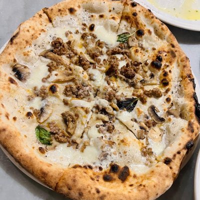 La Pizza & La Pasta by null