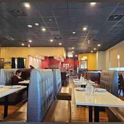 Naga's South Indian Cuisine - Nice comfortable seats.