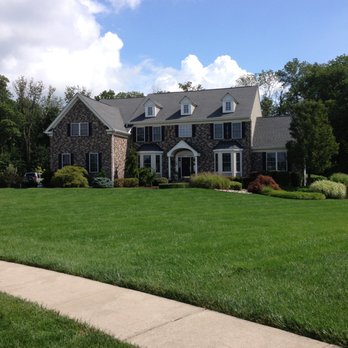 Blue Grass Lawn Service - Our expectation of what will be achieved on your lawn: - Lawn Services Near Me - Ivyland, Pennsylvania Blue Grass Lawn Service - Our expectation of what will be achieved on your lawn: - Lawn Services Near Me - Ivyland, Pennsylvania