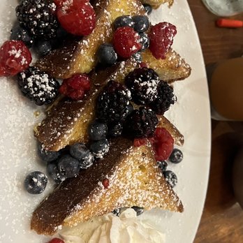 White Maple Café - Brioche French Toast - New American Near Me - Ridgewood, New Jersey White Maple Café - Brioche French Toast - New American Near Me - Ridgewood, New Jersey