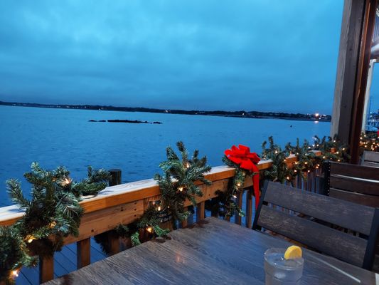 Bubba's Seafood Restaurant and Crabhouse by null