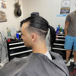 Beach Barbers