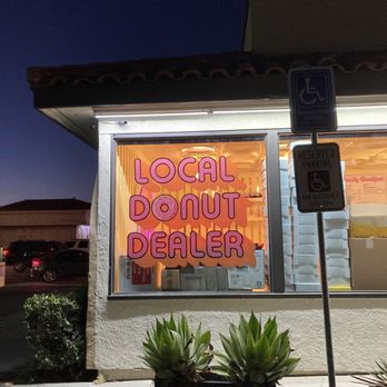 Friendly Donuts - Outdoor - Donuts Near Me - Orange, California Friendly Donuts - Outdoor - Donuts Near Me - Orange, California