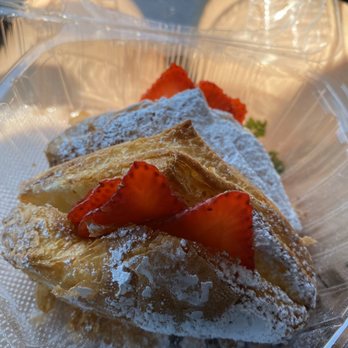 Cream Pan - Bakeries Near Me - Tustin, California
