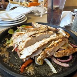Montana's BBQ & Bar - Chicken Fajita