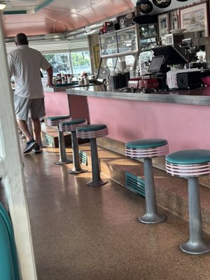Kelly's Diner by null