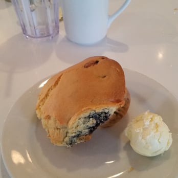 Jongewaard's Bake n Broil - Fresh out of the oven Blue Berry muffins are a must if you come here...... Super Yummy! - American Near Me - Long Beach, California Jongewaard's Bake n Broil - Fresh out of the oven Blue Berry muffins are a must if you come here...... Super Yummy! - American Near Me - Long Beach, California