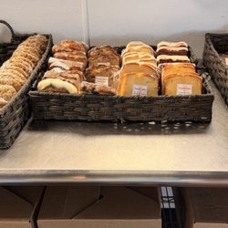 Mozzo Deli 
