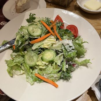 The Cheesecake Factory - Small house salad, not small - Seafood Near Me - Peoria, Arizona The Cheesecake Factory - Small house salad, not small - Seafood Near Me - Peoria, Arizona