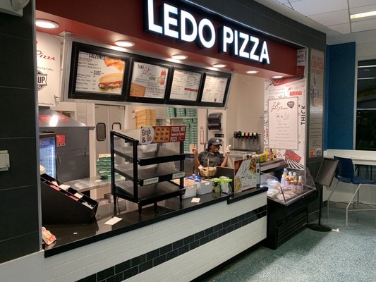 Ledo Pizza by null