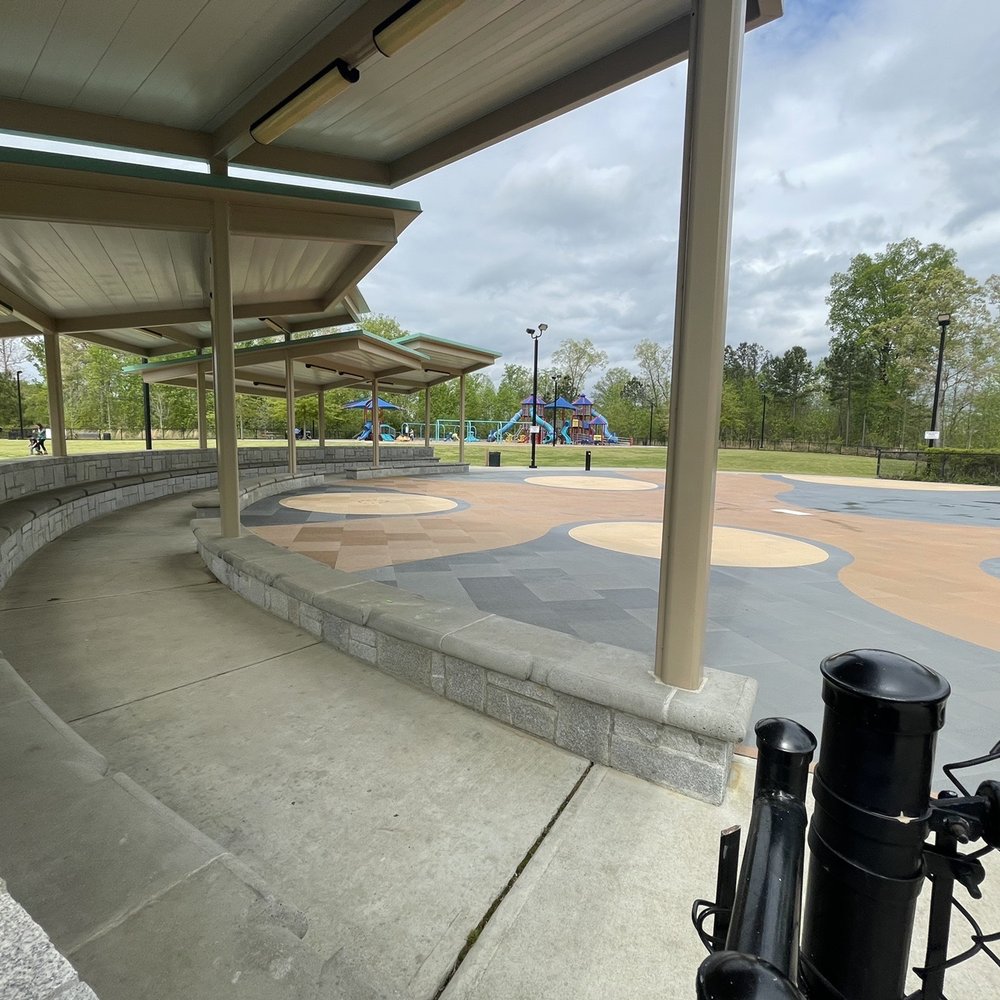 EE Robinson Park - Interactive fountain - Pickleball Near Me - Sugar Hill, Georgia EE Robinson Park - Interactive fountain - Pickleball Near Me - Sugar Hill, Georgia