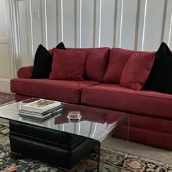 Russian Hill Upholstery & Decor