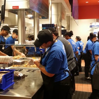 White Castle - Never seen this many peeps workin' at a fast food joint! - Fast Food Near Me - Las Vegas, Nevada