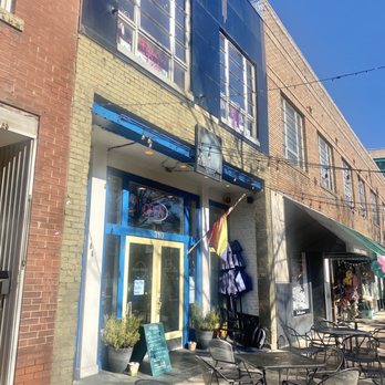 Blue Moon Cafe - Exterior - American Near Me - Fayetteville, North Carolina