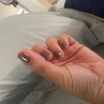 Bellazzio Nails Spa - Nail Salons Near Me - Corona, California