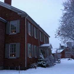 HALCYON FARM BED & BREAKFAST - The house in the snow.