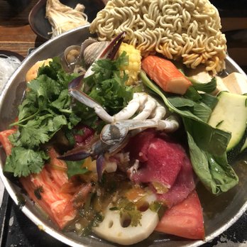 Boiling Avenue - Hot Pot Near Me - Sacramento, California Boiling Avenue - Hot Pot Near Me - Sacramento, California