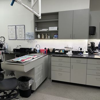 Lost Dog Vet - Dental table - Veterinarians Near Me - El Paso, Texas Lost Dog Vet - Dental table - Veterinarians Near Me - El Paso, Texas