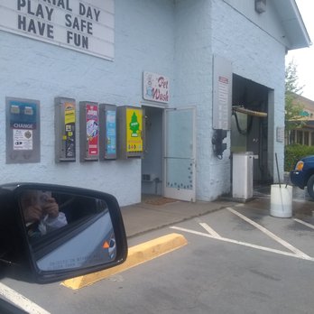 Car Wash & Shine - Don't bother with this pet wash. - Car Wash Near Me - Florence, Oregon Car Wash & Shine - Don't bother with this pet wash. - Car Wash Near Me - Florence, Oregon