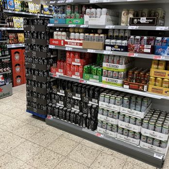 EDEKA Wolfsburg - Grocery Near Me - Wolfsburg, NI