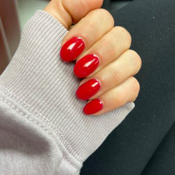milly nail✴︎ Shining bright with millers nail art that sparkle and dazzle